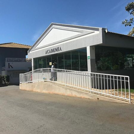 Lacqua Diroma 2 Flats Unidos Com 2 Suites E Banheiro Social Extra Caldas Novas Dış mekan fotoğraf